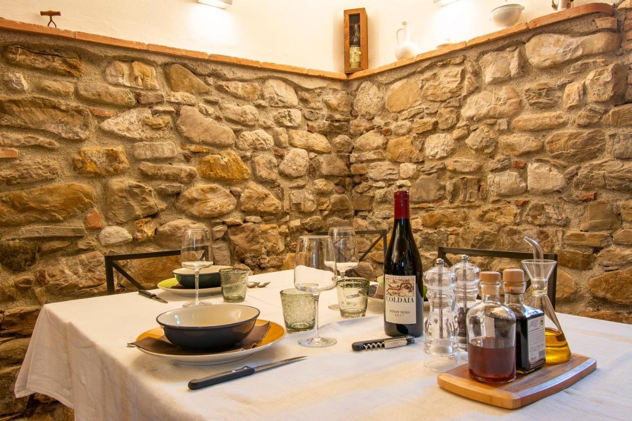 Hostal Il Nido Di Gabbiano Scarperia Exterior foto