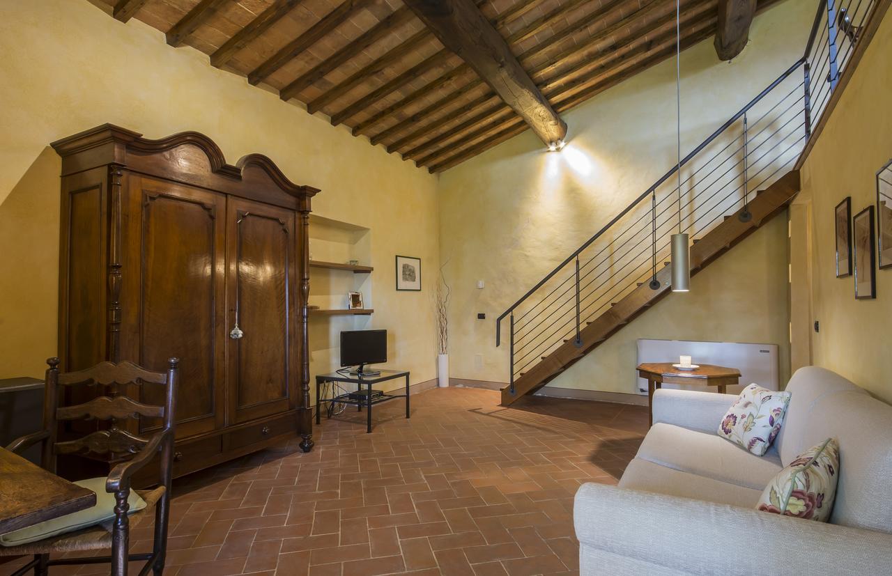 Hostal Il Nido Di Gabbiano Scarperia Exterior foto